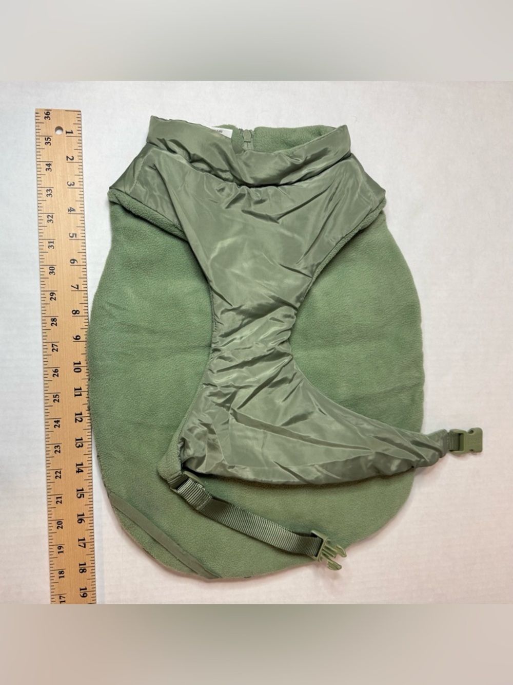 Boots and Barkley Green Puffer Jacket for Dog Size M - Picture 6 of 8